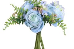 Blue-Rose-and-Fern-Bouquet_x1200